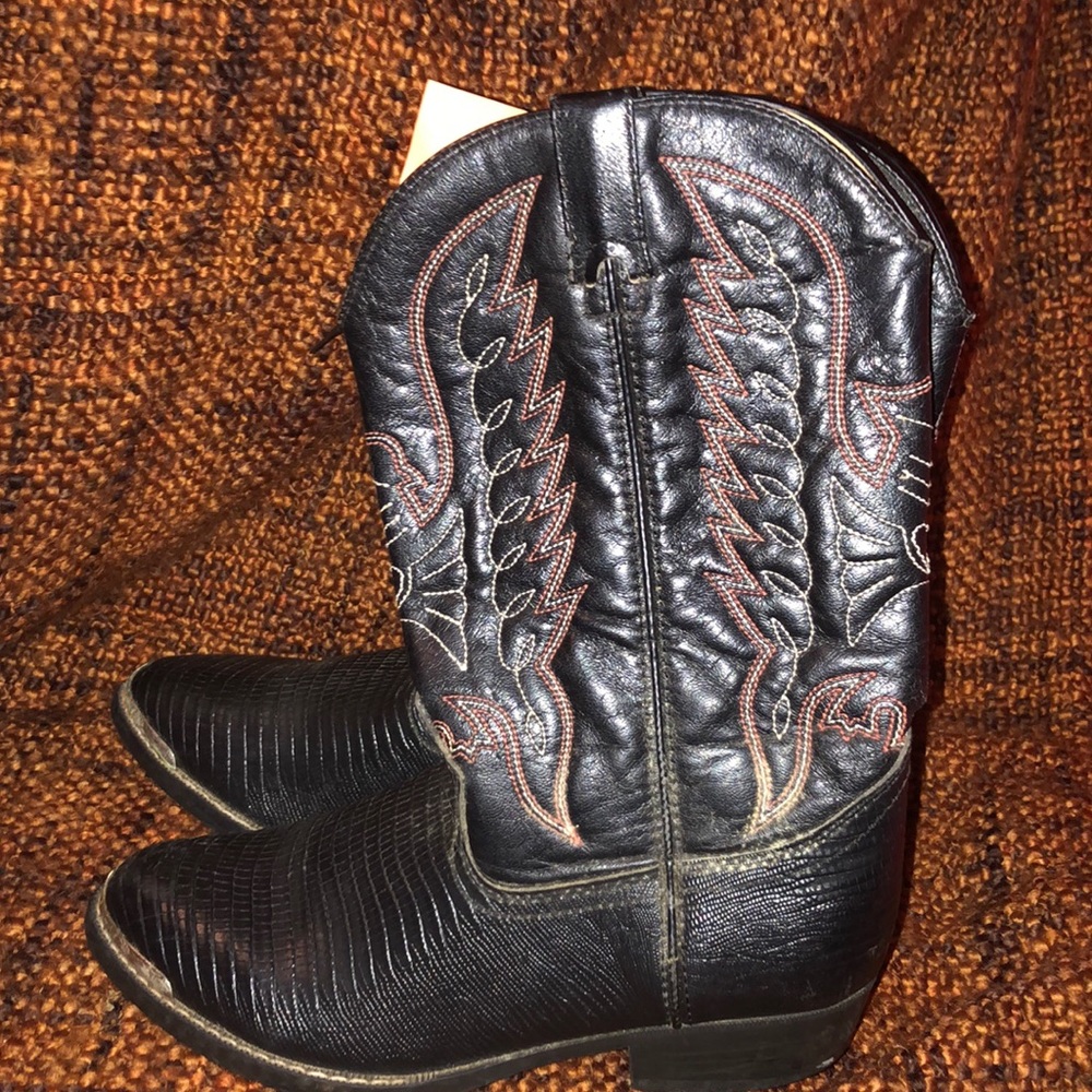Durango cowboy boots exc. cond boys size 3
